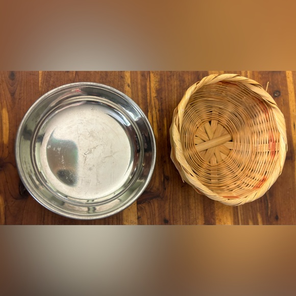 Mini Kitty or Toy Puppy Food Dish. Wicker - Picture 3 of 5